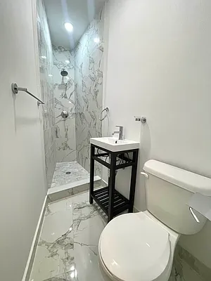 Rented by J PRESTON AND ASSOCIATES INC | media 9