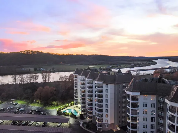 400 Warioto Way APT 915, Ashland City, TN 37015