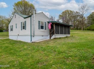 1215 Richardson St, Athens, TN 37303