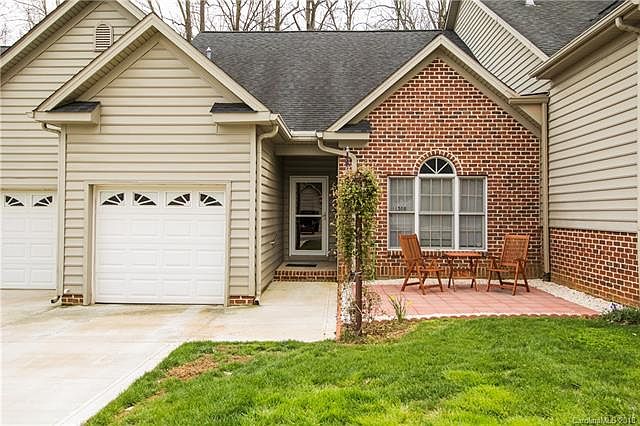 1st image of 1508 Forest Park Dr