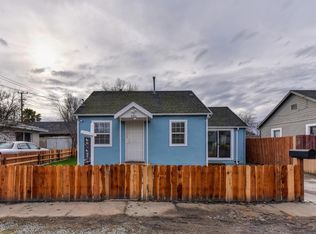 886 Edgewood Ave, Sacramento, CA 95815