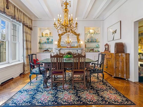 4th image of 50 Central Park W APT 2C