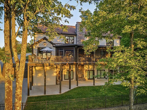60th image of 415 Summer Breeze Dr