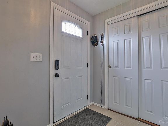 4th image of 8022 Mill Creek Cir