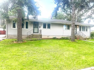 1600 Old Hudson Rd, Saint Paul, MN 55106