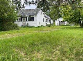 1472 Shunk Rd, Sault Sainte Marie, MI 49783