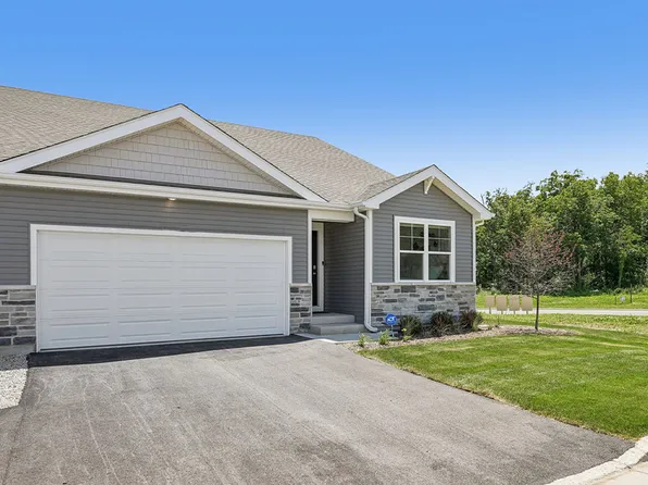 786B Concord Cir, Burlington, WI 53105