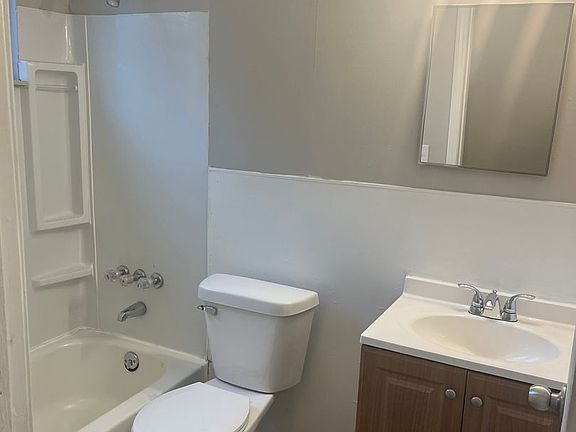 5th image of 2803 S Jefferson Ave #3