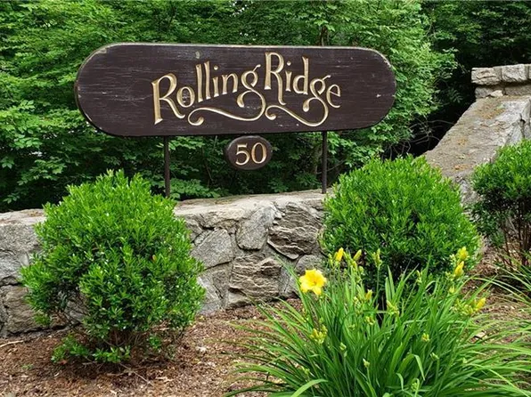 50 Aiken St APT 235, Norwalk, CT 06851