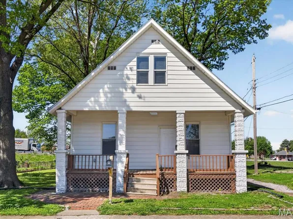 1651 Poplar St, Granite City, IL 62040