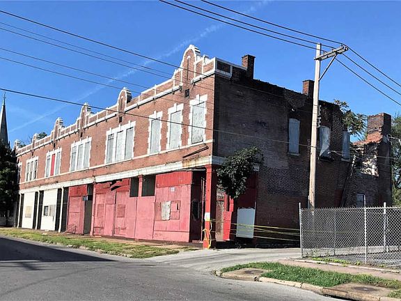 2nd image of 2801 N Sarah St