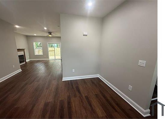 1st image of 2733 Penwood Pl