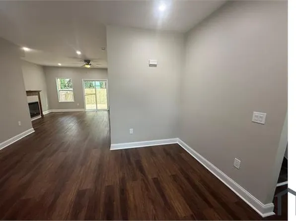 2733 Penwood Pl, Lithonia, GA 30058