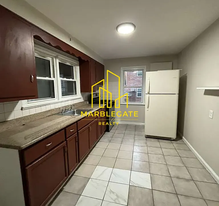 129 Maple Ave #1311