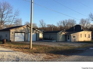110 W Main St, Mount Sterling, IL 62353
