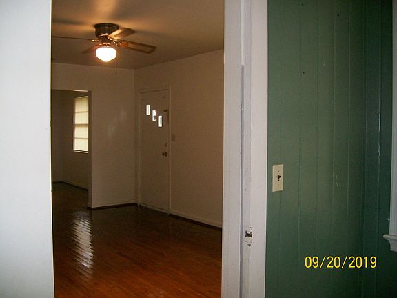 2nd image of 1800 Iola Dr