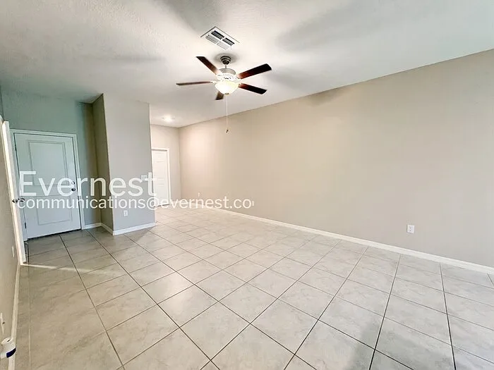 9718 Mulberry Marsh Ln — Photo 6