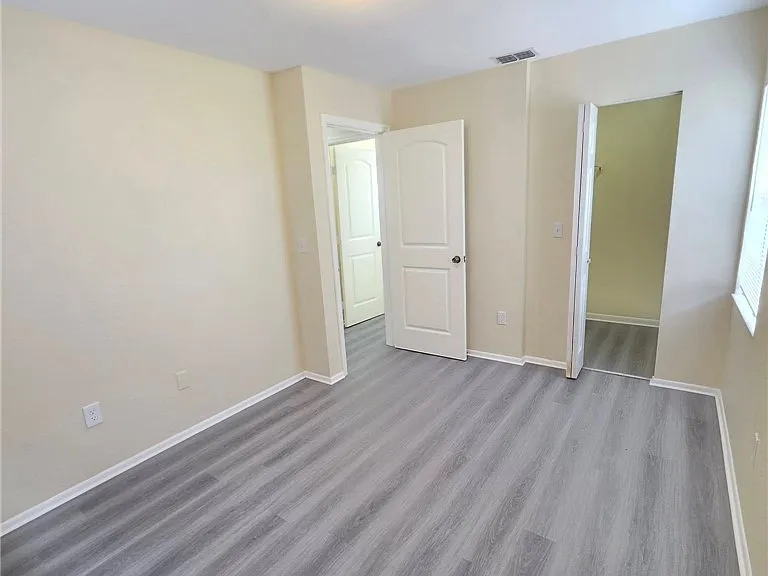 821 Grand Ave — Photo 15