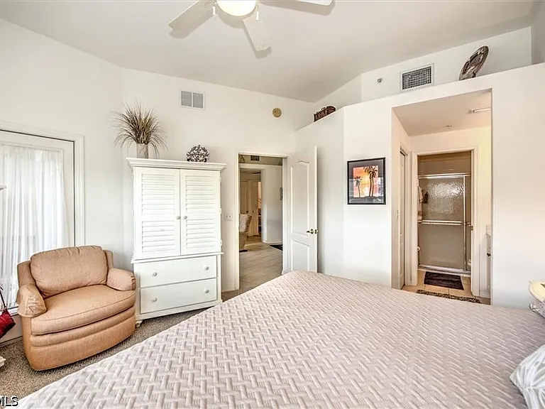 12171 Summergate Cir #102 — Photo 12