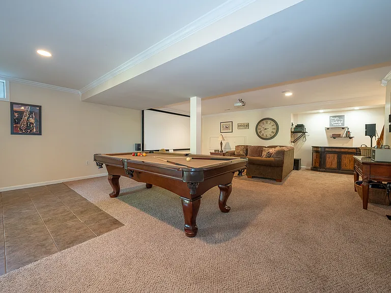 903 Maplewood Dr — Photo 70