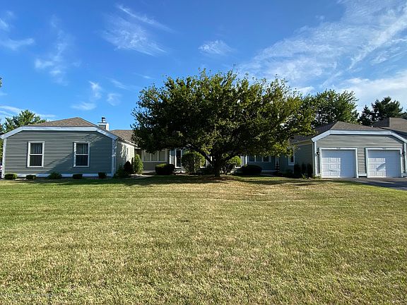 2nd image of 7210 Creekside Dr #59