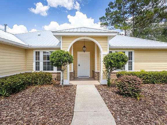 4th image of 907 NW 119th St