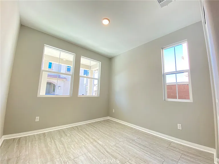 8790 Bay Laurel St — Photo 30