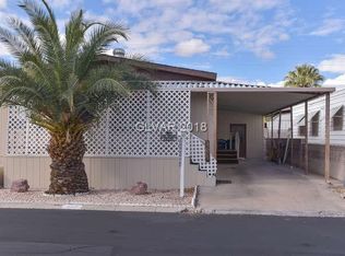 4623 Royal Ridge Ln, Spring Valley, NV 89103