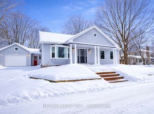 1086 Somerville St, Oshawa, ON L1G 4K5