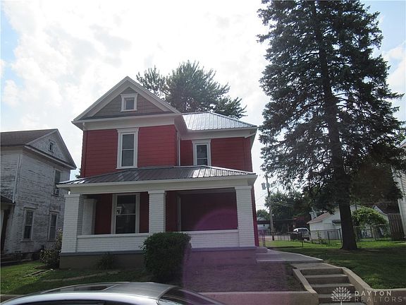 2nd image of 412 Harrison Ave