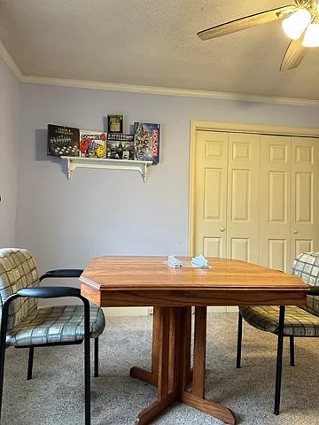 216 Leonard Cir — Photo 16