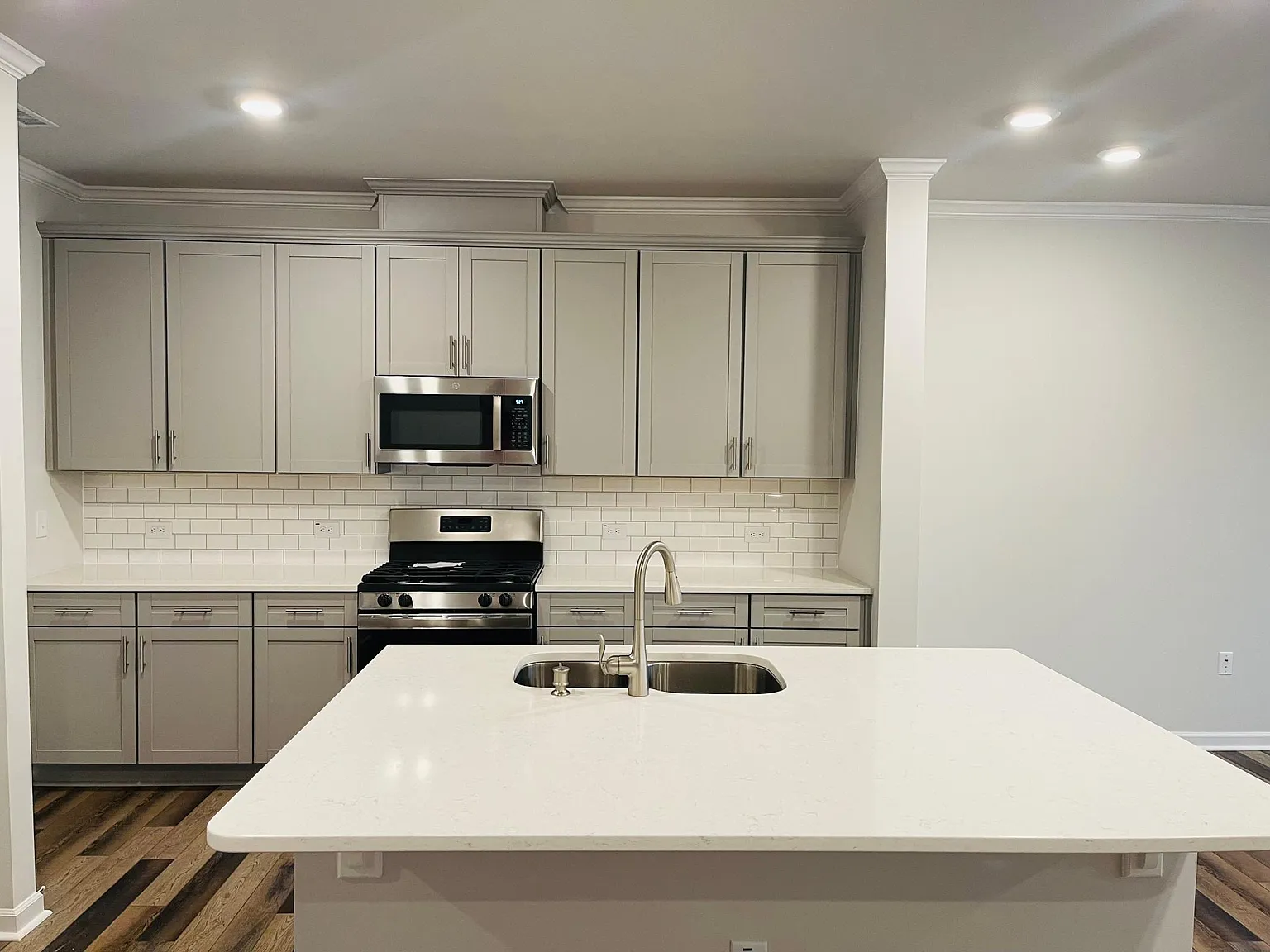 442 Hazy Hills Ln — Photo 3