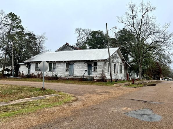 254 E Railroad Ave N, Gloster, MS 39638