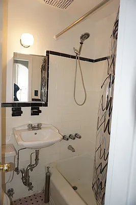 Rented by Lions Share Inc. | media 21