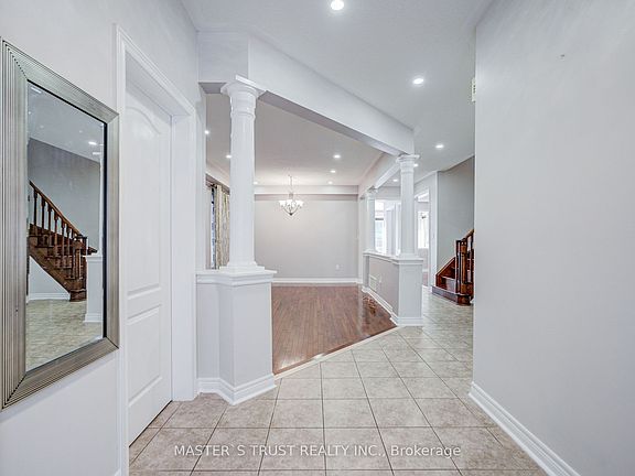 5th image of 213 River Ridge Blvd
