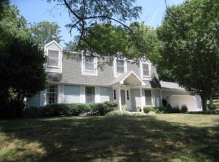 2927 Curved Creek Rd, Quincy, IL 62301