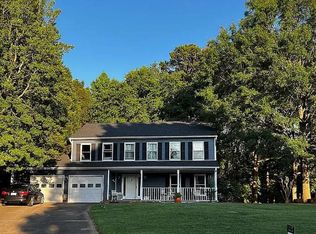 145 Chaphyn Ln, Matthews, NC 28105
