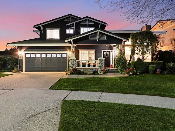 4th image of 1320 Heritage Way