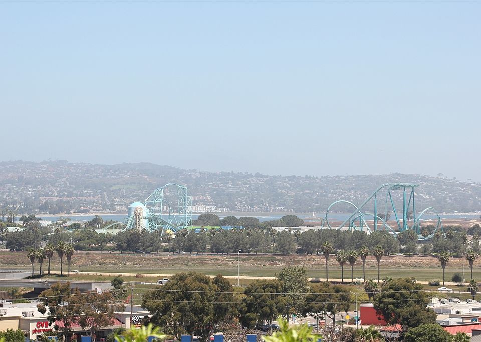 1st image of 3062 Poinsettia Dr
