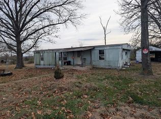 340 6th Street, Taneyville, MO 65759