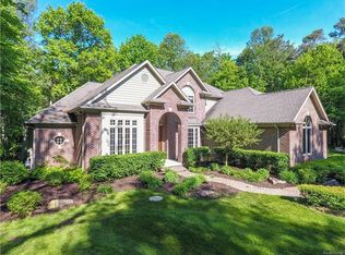 410 Bearberry Ln, Ortonville, MI