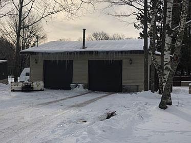 2nd image of 2415 Myers St