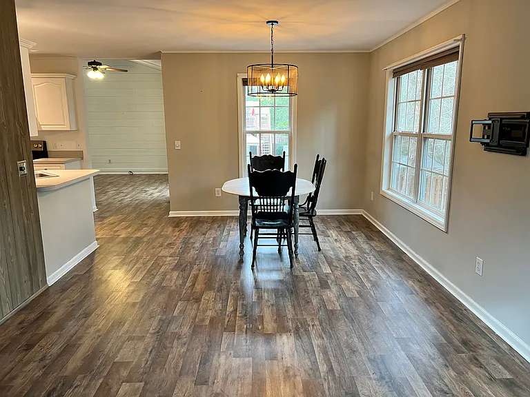 2 Overpeck Ln — Photo 10