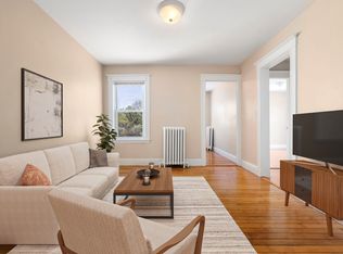 47 Chapel St APT 19, Norwood, MA 02062