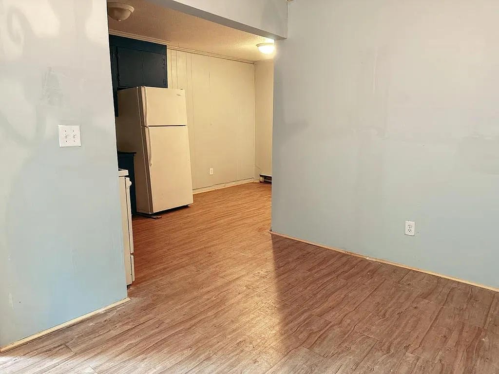 2 bed, $850 — Photo 4