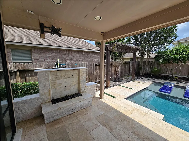 6119 Grassy Haven Ln — Photo 8