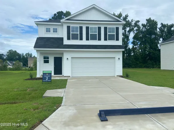 512 Sandy Hollow Drive, Jacksonville, NC 28540