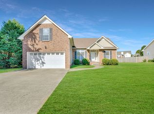 3921 Gaine Dr, Clarksville, TN 37040