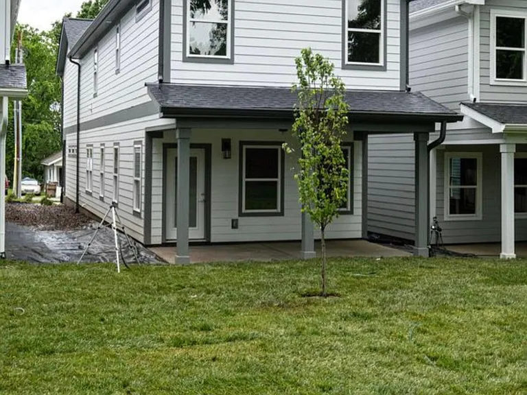 1631 Northview Ave #B — Photo 5