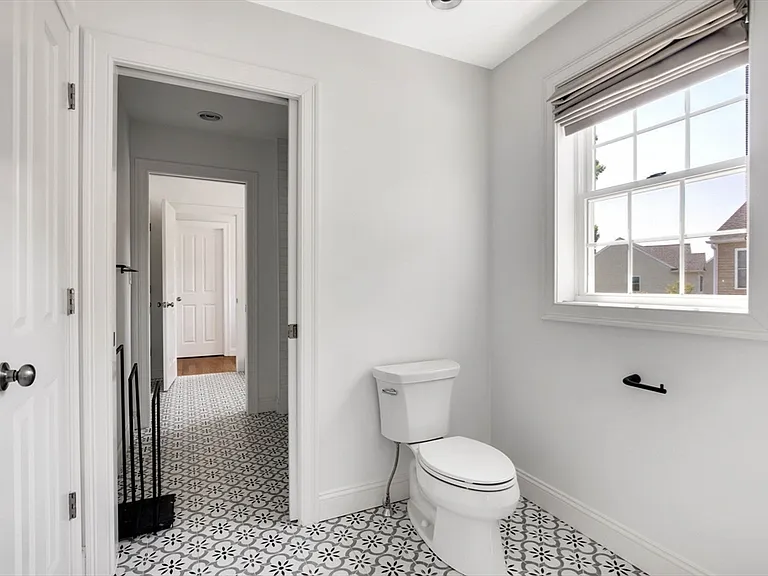 9 Ellingwood Cir — Photo 21